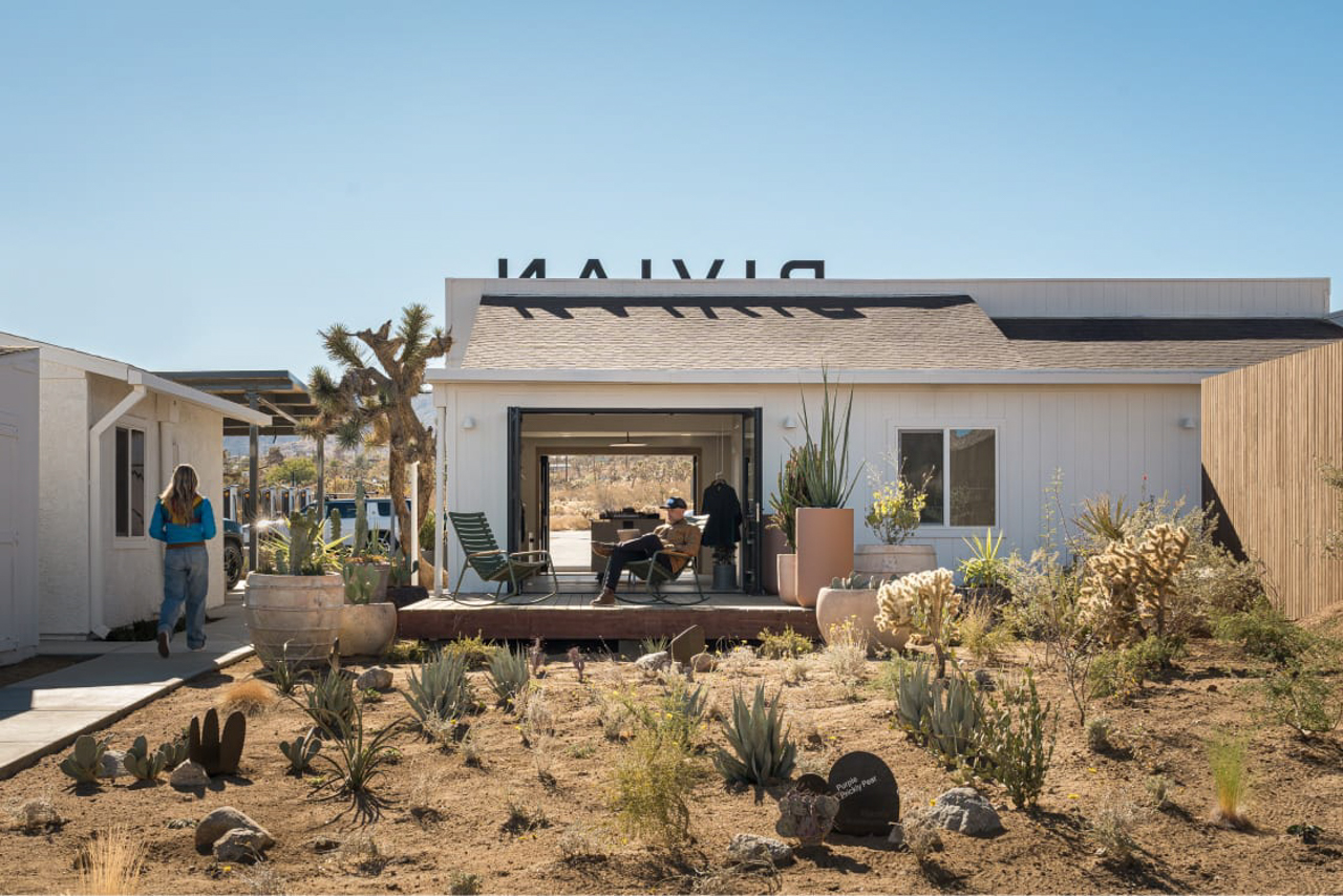 Rivian’s Joshua Tree Charging Outpost Is Also a Place to Hang Out