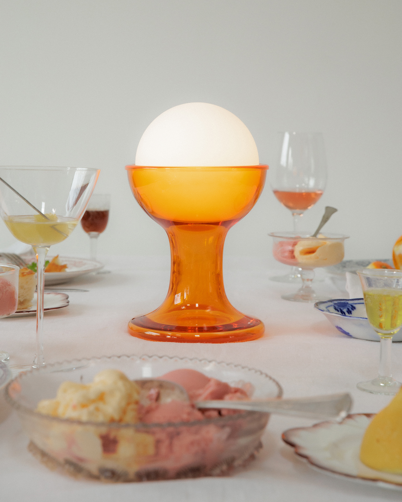 Etabliert und Söhne servieren Schaufeln mit der neuen Gelato -Lampe