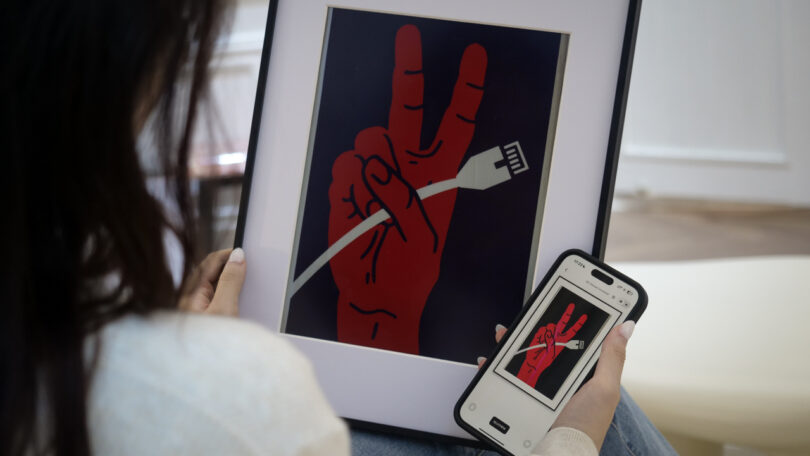 The BLOOMIN8 E-Ink Canvas Is a Smart Screen That Looks Like a Painting