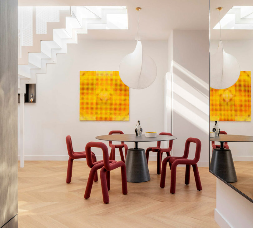 Foksal attic apartment warsaw poland indoor 1 810x729
