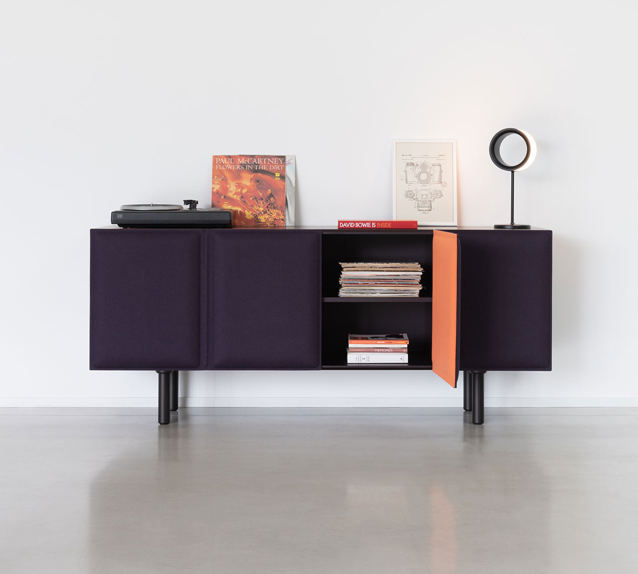 Tacito Sideboard Alessandra Stabile definiert den Vorhang neu