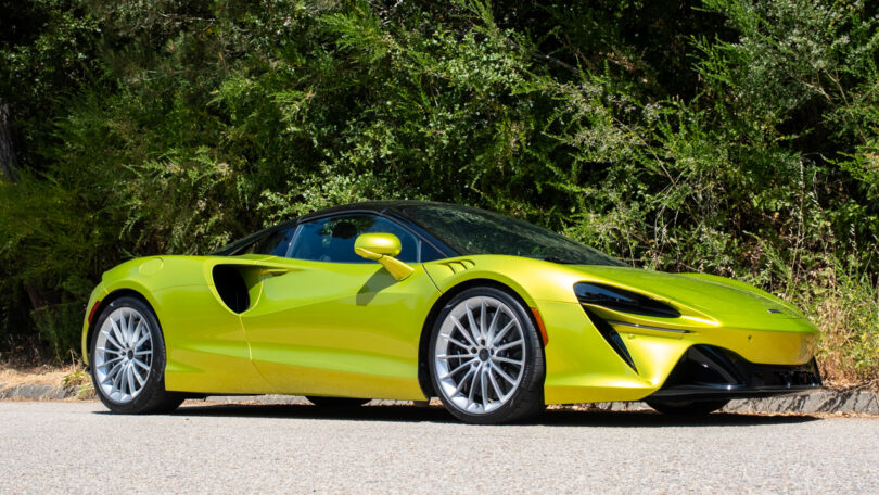 Mclaren artura spider 1 810x456