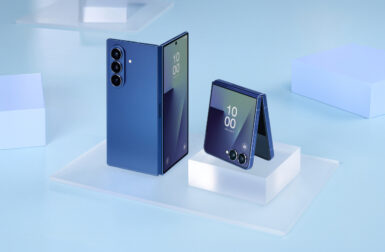 Samsung Makes Foldables That Don't Feel Like Carrying Two Phones