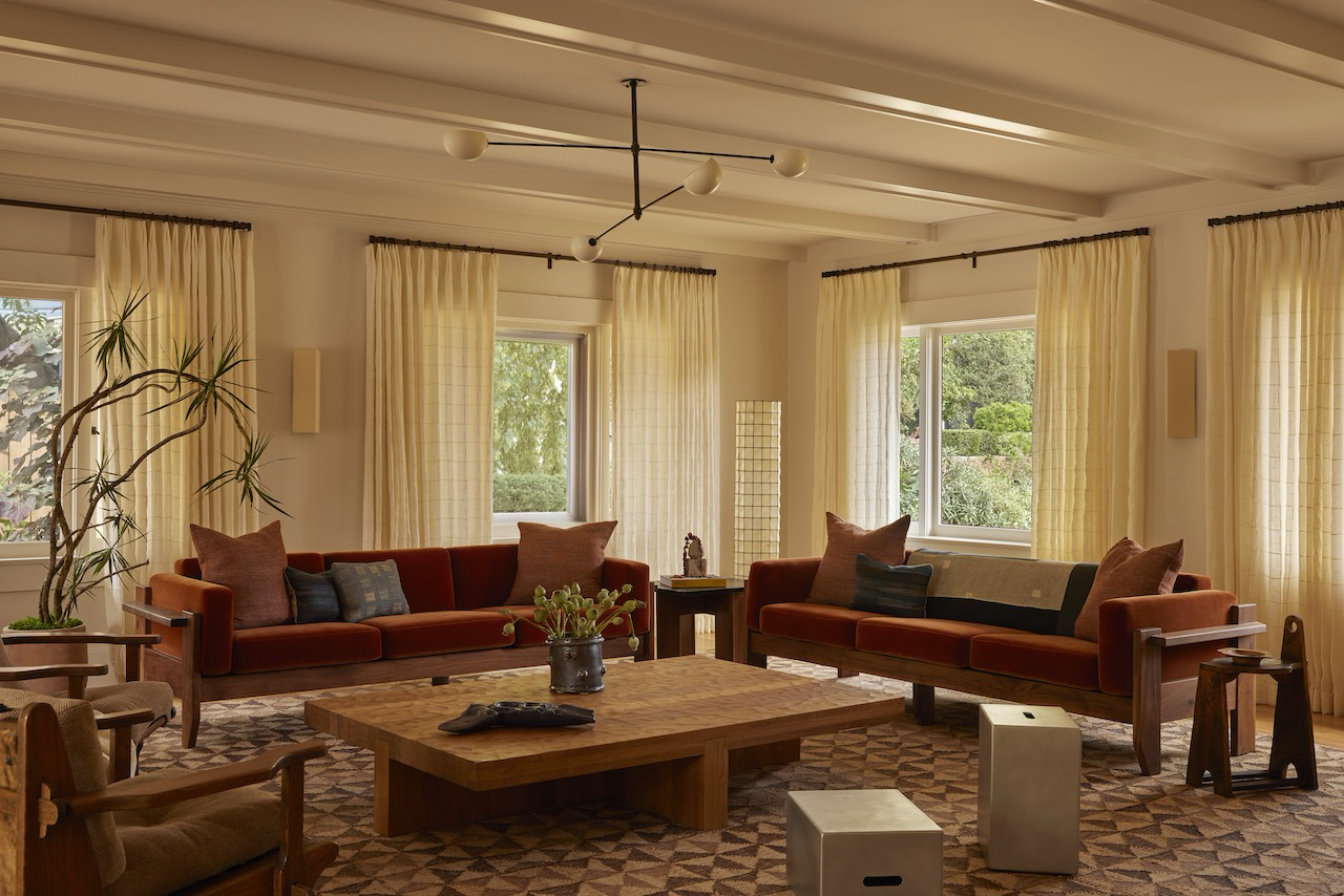 Electric Bowery Revives 1908 Pasadena Home With Modernity