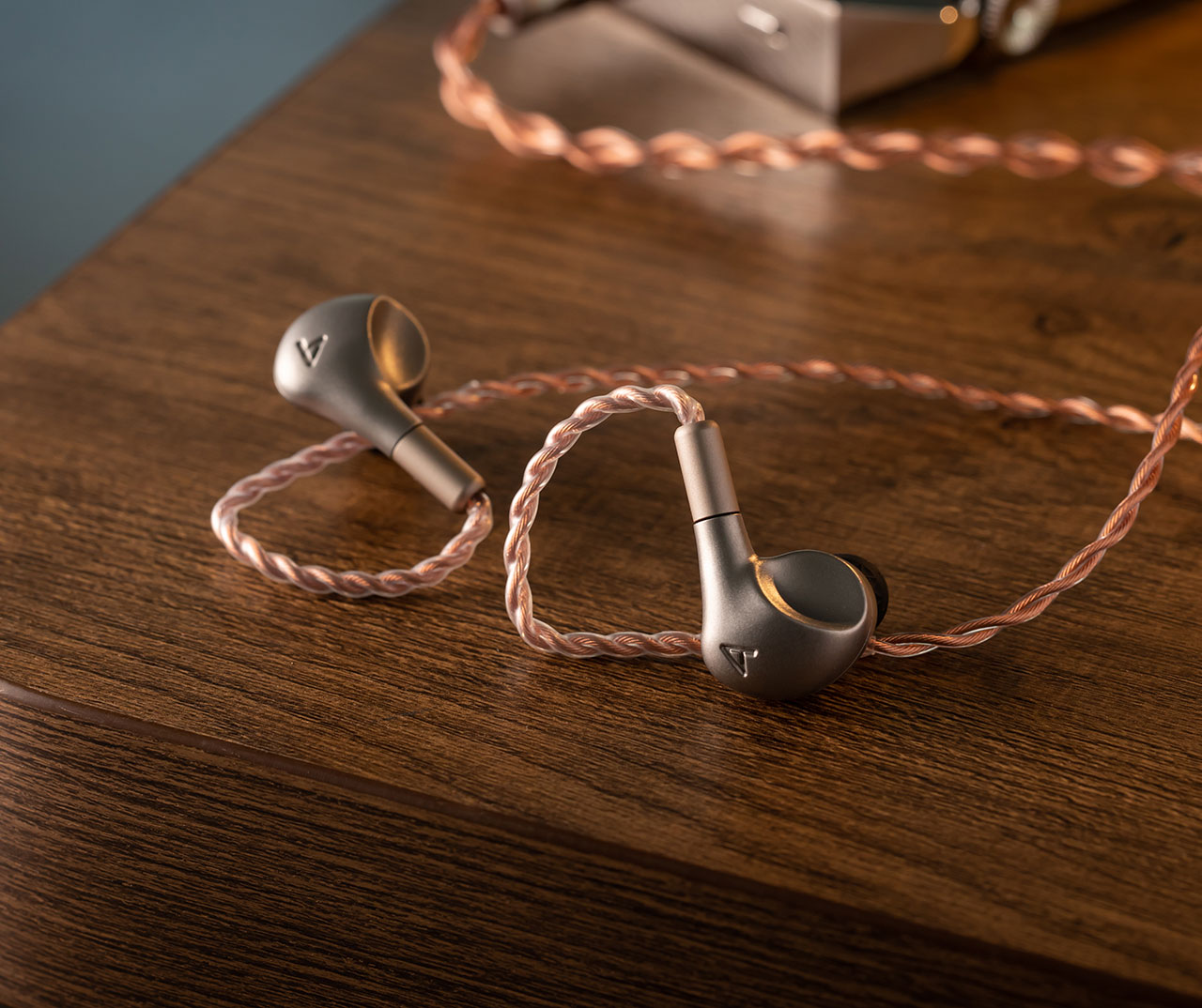 The Astell&Kern LUNA In-Ear Monitors Go All Out for $2,970
