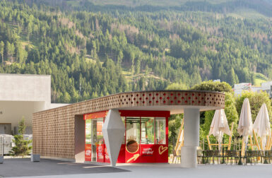 Loacker Galaxy in Austria Takes Cues From Sweet Treats