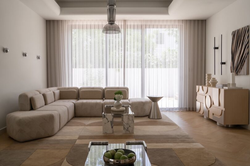 D’Ora Tokai Transforms Dubai Villa Through Sculptural Minimalism