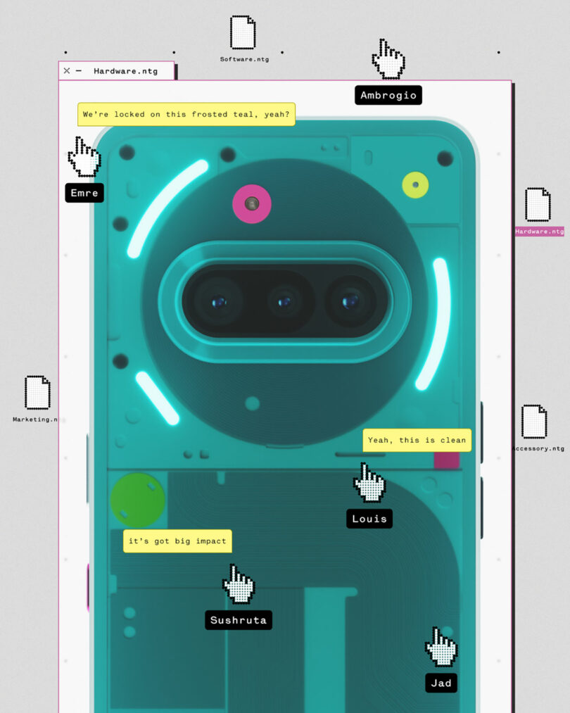 Primer plano del módulo de cámara cian del teléfono inteligente con luz de neón cubierta con notas adhesivas digitales y un ícono de cursor en un escritorio gris con un ícono de archivo.