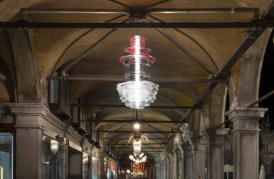 Luca Nichetto’s Profilo Chandelier Reimagines Murano Glass for Today