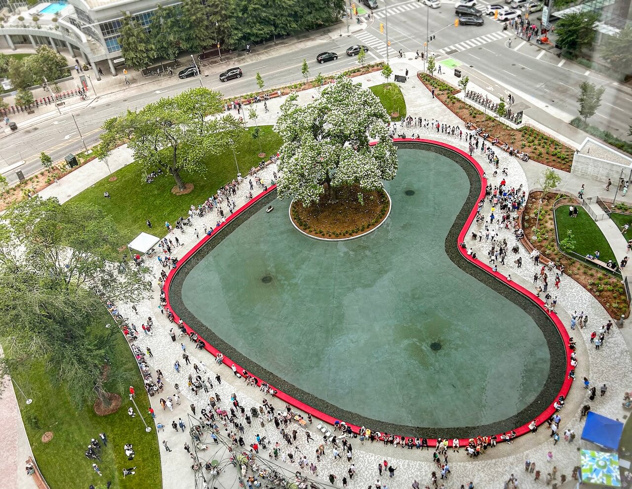 Take 5: A Heart-Shaped Park, Carlo Scarpa's Masterpiece + More