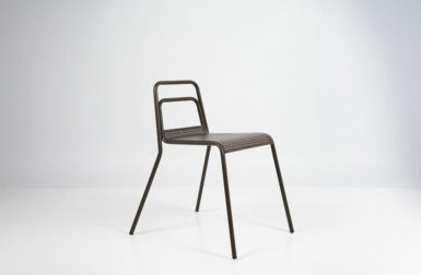The Settecento Chair by Leonardo Liendo Brings New Depth To Stability