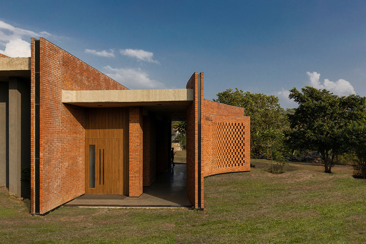The Landscape Becomes a Tool for Learning at This School in India
