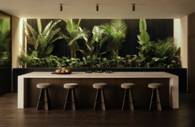 This Los Angeles Home Lets Nature Become the Architecture