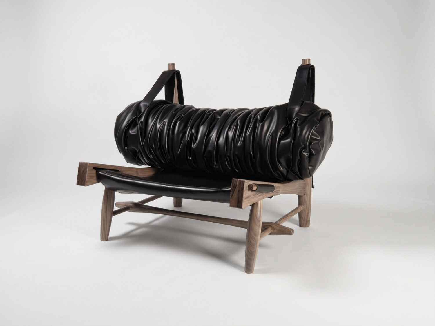 Heechan Kim’s Loxo Chair Blurs the Line Between Sculpture and Seating