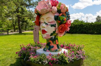 Ken Kelleher's Colorful Characters Take Over a Botanical Garden